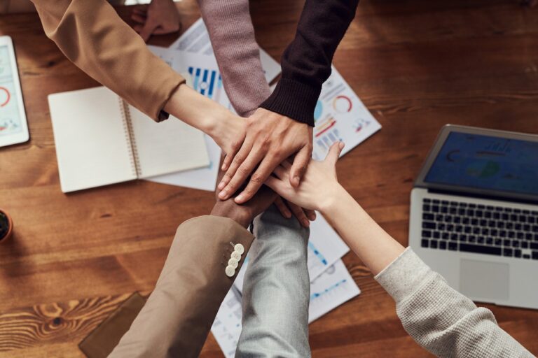 Sales Compensation Plans to Motivate Your Sales Team