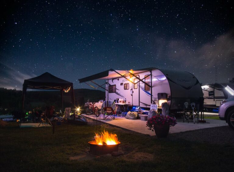 Hosting an Unforgettable RV Party: Tips and Tricks for Finding Reliable Party Supplies Manufacturers