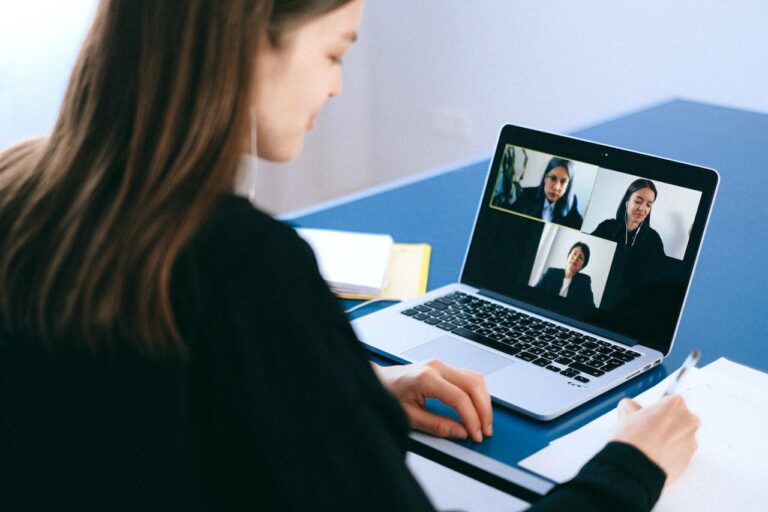Top 5 Features Your UCaaS Solution Must Have