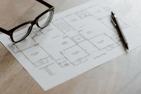 Things to Consider When Buying Off the Plan vs. Building Yourself