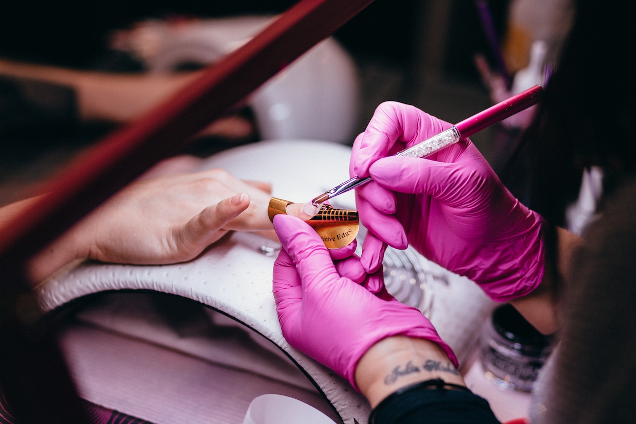 Becoming a Pro Nail Technician: The Ultimate Acrylic Nail Course