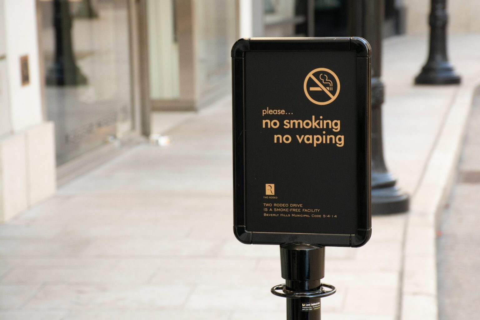 Exploring the Most Widespread Myths About Vaping