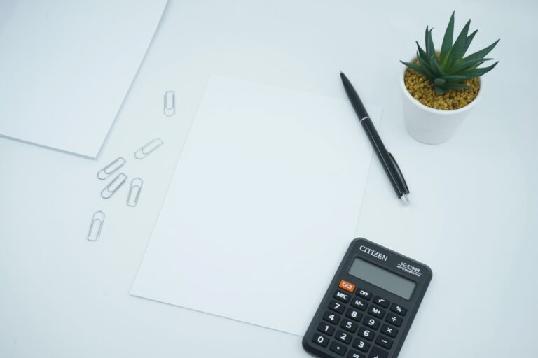 How a Reputable Debt Consolidation Loan Lender Can Save You Time and Money