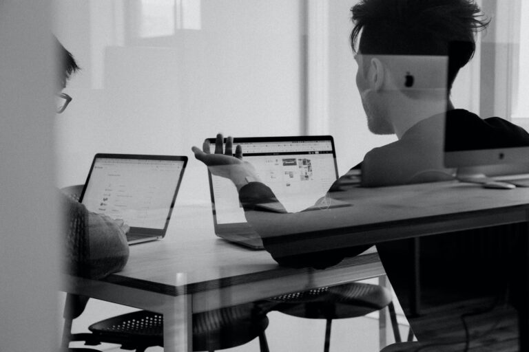 5 Key Benefits of Hiring a Digital Consulting Agency for Small Businesses