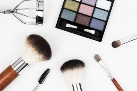 Practical Tips for a Clutter-free Cosmetic Collection