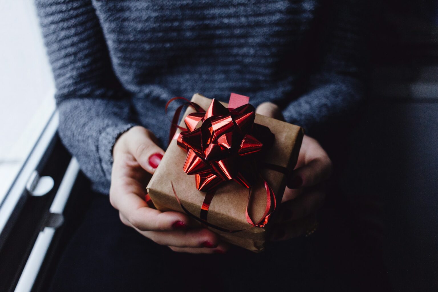 How Thoughtful Gift Giving Nurtures Meaningful Connections