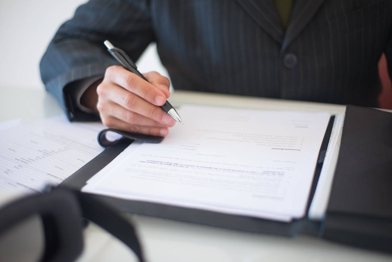Trends Shaping Malpractice Insurance for Physicians and Surgeons Trends Shaping Malpractice Insurance for Physicians and Surgeons