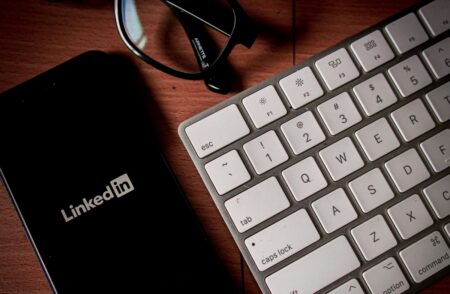 8 Trusted Sites to Buy LinkedIn Followers (Updated 2025)