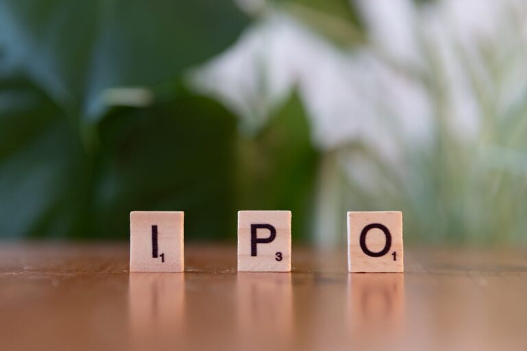 Live and Upcoming IPOs in December 2025: What Investors Need to Know
