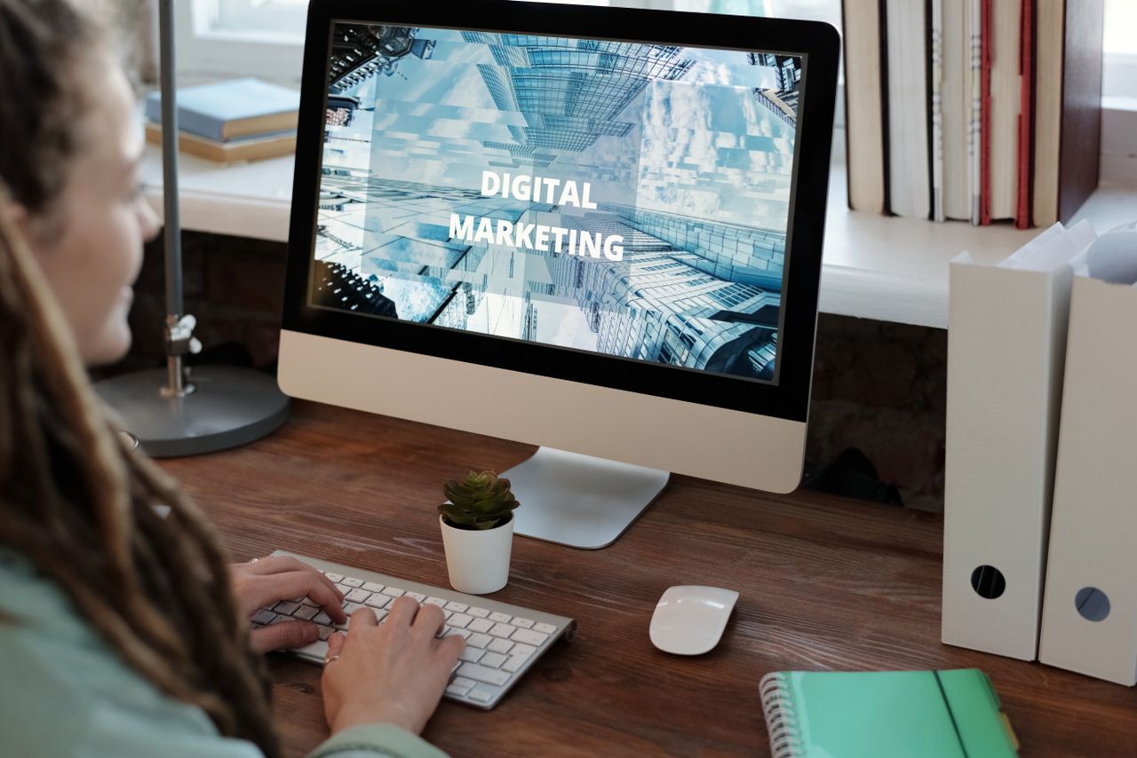 How Strategic Brand Positioning Amplifies Your Digital Marketing ROI How Strategic Brand Positioning Amplifies Your Digital Marketing ROI