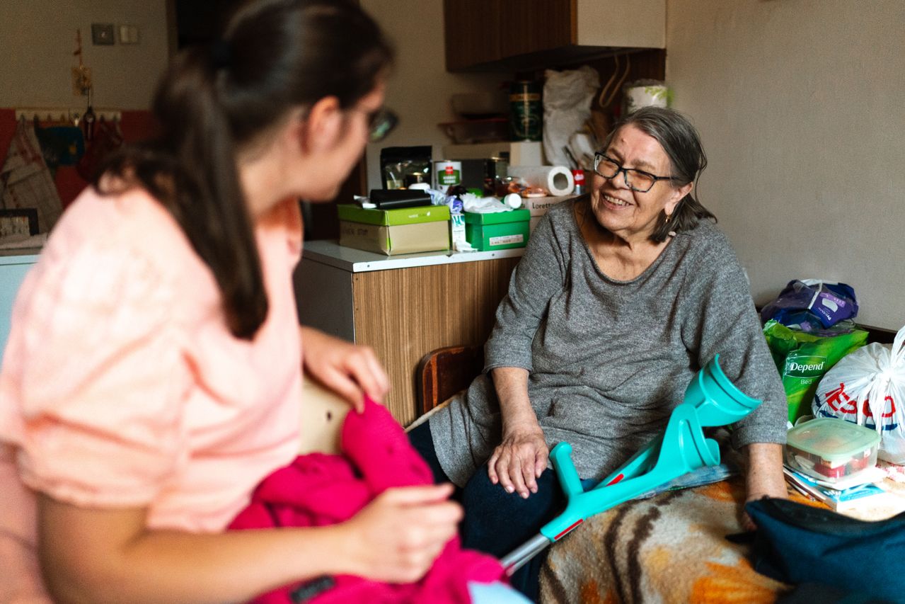 Elder Care Services in Gurgaon: When Does an Ageing Parent Need a Caretaker at Home? Elder Care Services in Gurgaon: When Does an Ageing Parent Need a Caretaker at Home?