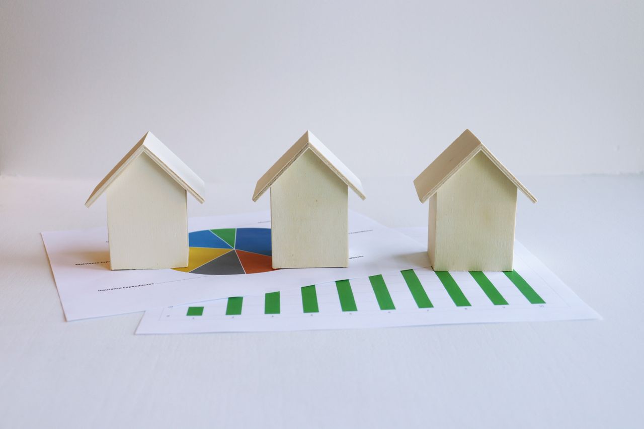 Hedging Against Volatility With Smart Australian Property Investments Hedging Against Volatility With Smart Australian Property Investments