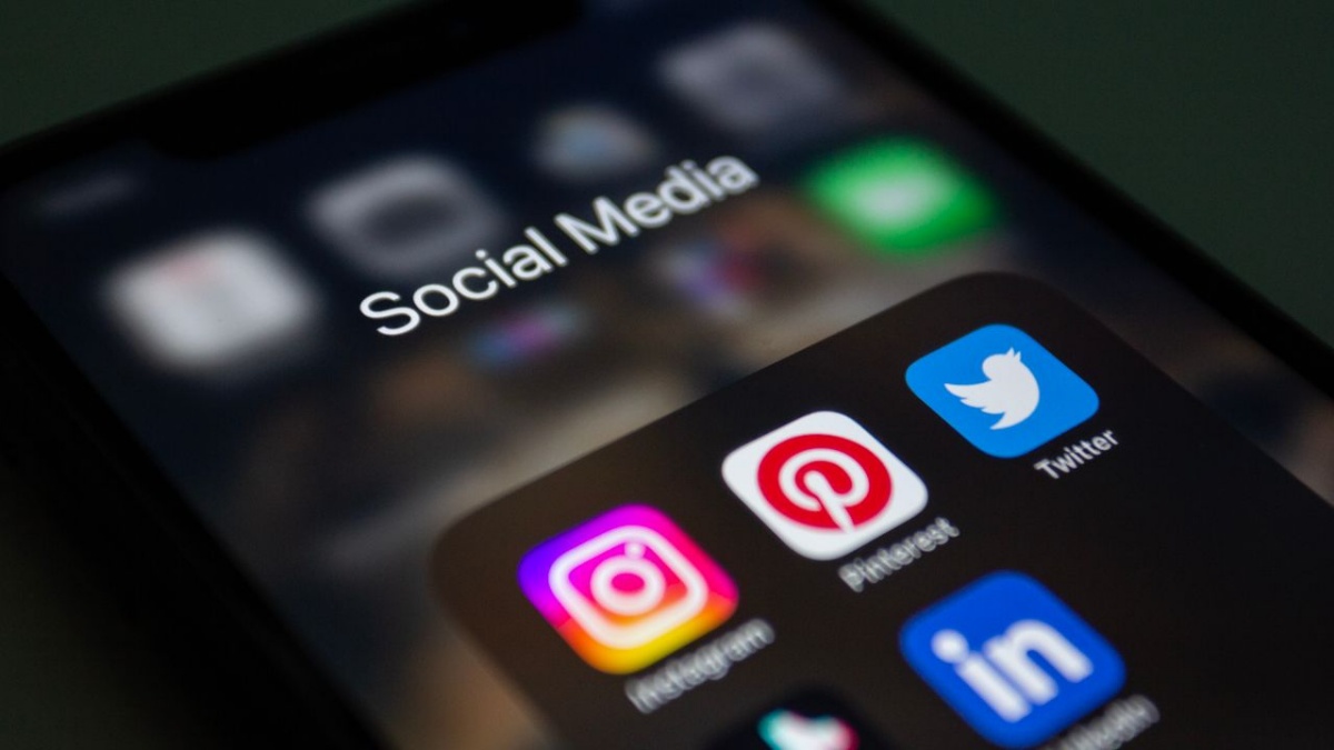 Engaging Different Types of Social Media Followers Engaging Different Types of Social Media Followers